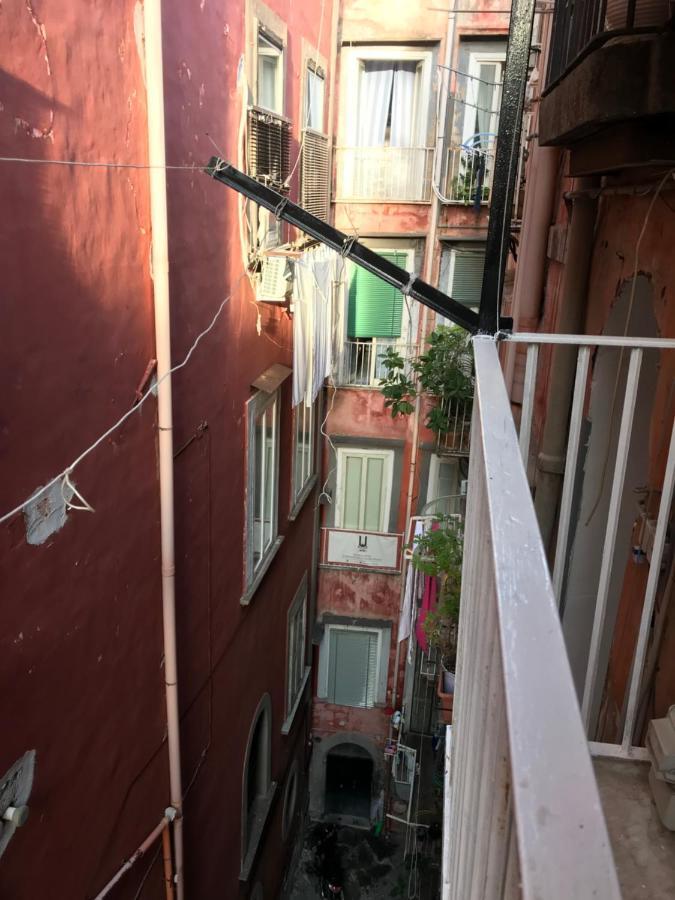 Cisterna'S House Hotel Naples Exterior photo